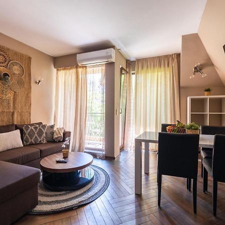 Quiet & Modern Maisonette Varna Bagian luar foto