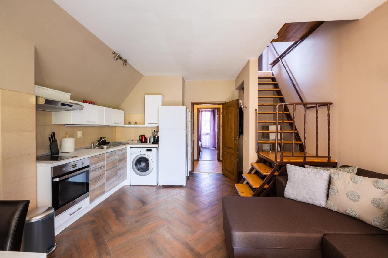 Quiet & Modern Maisonette Varna Bagian luar foto
