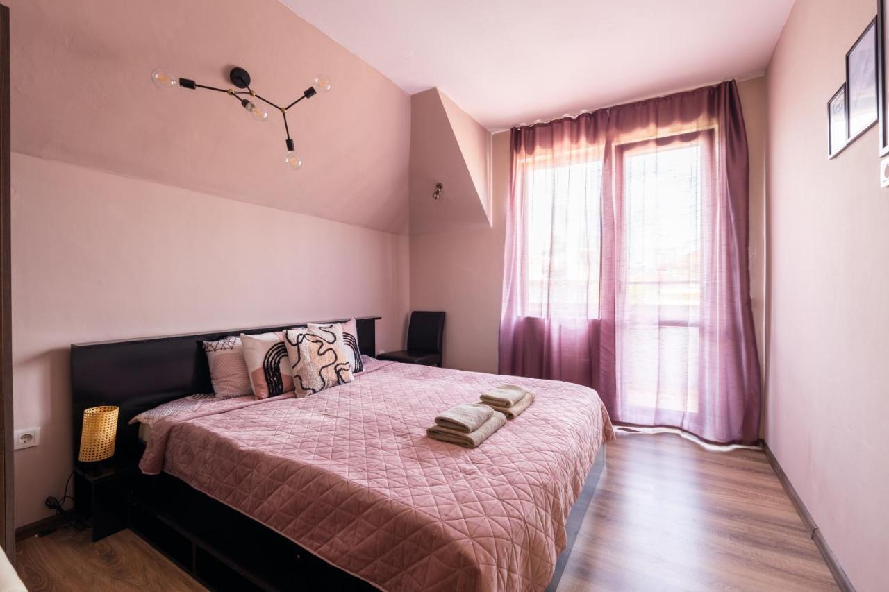 Quiet & Modern Maisonette Varna Bagian luar foto